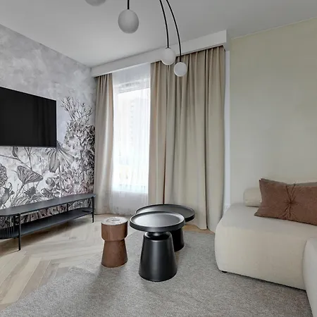 Horizon Sauna & Jacuzzi & Parking By Grand Apartme Appartamento Danzica