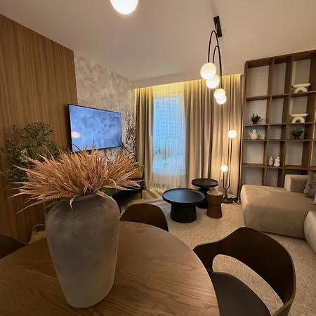 Horizon Sauna & Jacuzzi & Parking By Grand Apartme Apartamento *