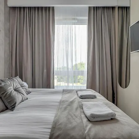 Horizon Sauna & Jacuzzi & Parking By Grand Apartme Appartamento Danzica