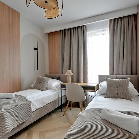 Apartman Horizon Sauna & Jacuzzi & Parking By Grand Apartme *